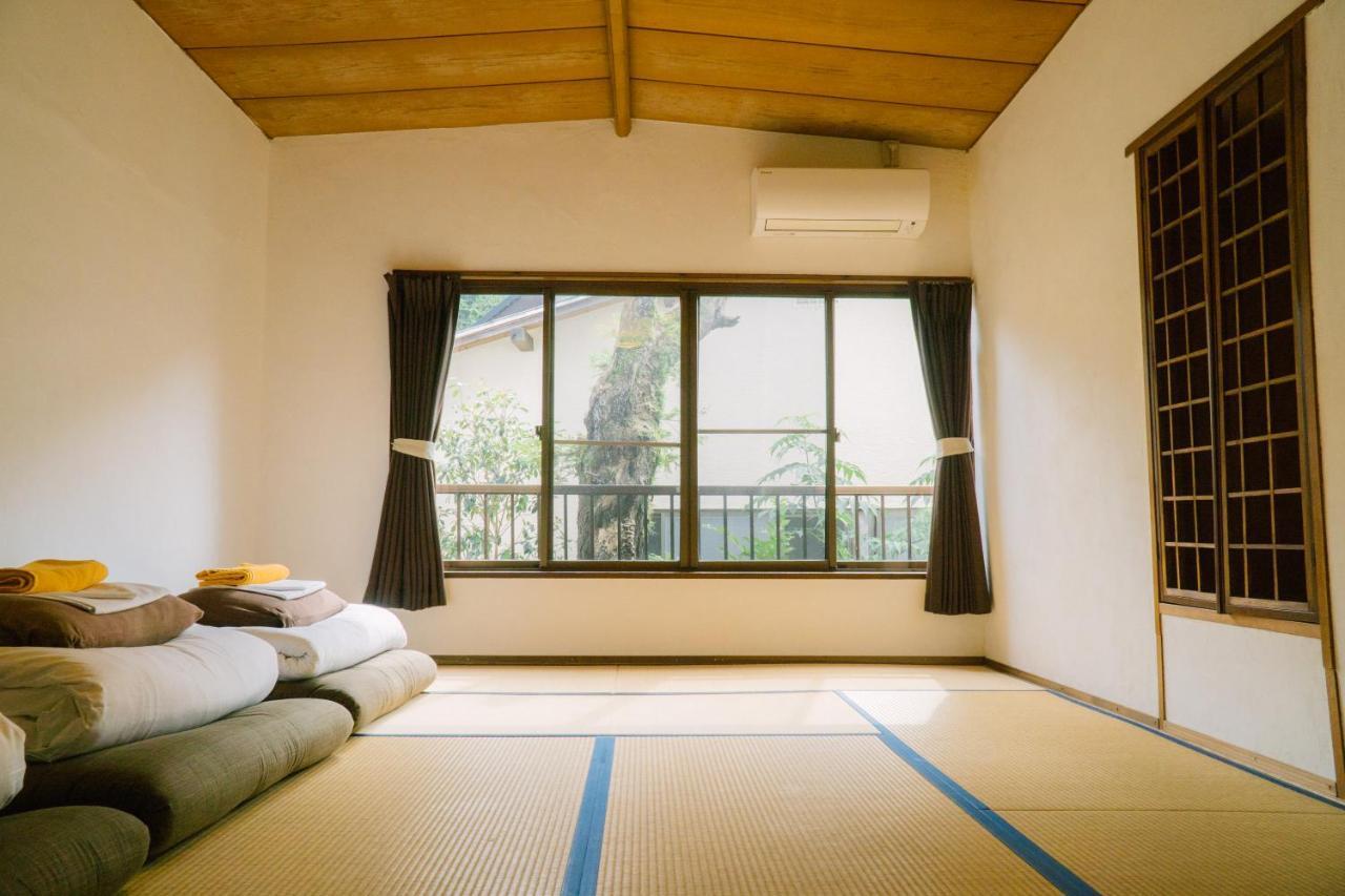 Onsen Guesthouse Hakone Tent Екстер'єр фото